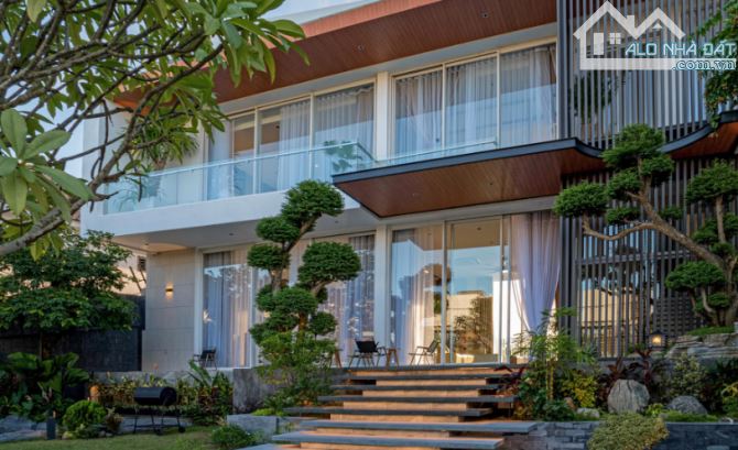 BÁN VILLA VIP VIEW SÔNG - DT KHỦNG - FULL NỘI THẤT CAO CẤP - TIỆN ÍCH ĐẲNG CẤP BAO QUANH