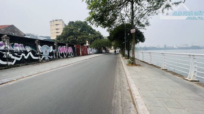 BÁN ĐẤT MẶT PHỐ TRÍCH SÀI - LÔ GÓC - VIEW HỒ.   DT: 768m2  MT60m - Giá 384 Tỷ. - 1
