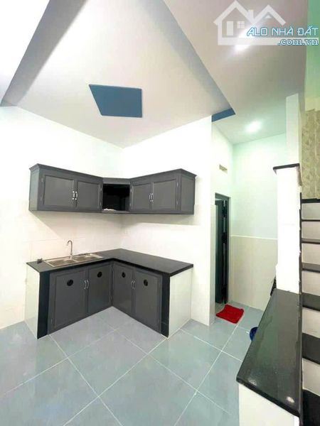 Bán nhà chủ gửi Q.Tân Phú, Dương Văn Dương hẻm 109/ giá 3 tỷ/24m2 1 lầu - 5