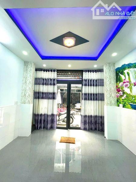 Bán nhà chủ gửi Q.Tân Phú, Dương Văn Dương hẻm 109/ giá 3 tỷ/24m2 1 lầu - 7