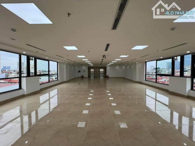 Cho thuê Văn phòng 100m2 tại phố hot Láng Hạ, giá cực rẻ - 1