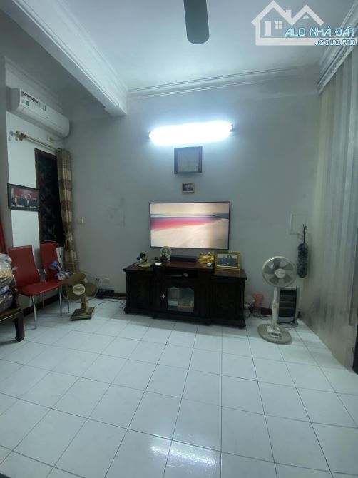 BÁN NHÀ MẶT NGÕ GẦN PHỐ 19 TỶ 55m 5 TẦNG MẶT TIỀN 4.2m Ô TÔ TRÁNH XUÂN DIỆU TÂY HỒ - 1
