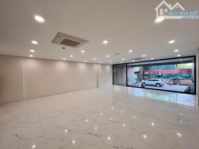 Cho thuê Văn phòng 100m2 tại phố hot Láng Hạ, giá cực rẻ - 2