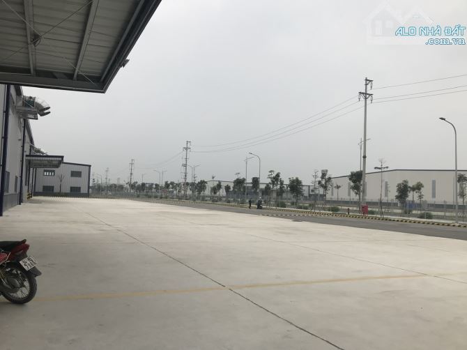 Cho thuê xưởng Khu công nghiệp Thuận Thành 3, PCCC tự động, 2.100m2 - 2