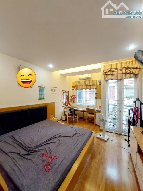 NGUYỄN VĂN TRỖI 35M2*4T NGÕ Ô TÔ CÓ GARA, GẦN MẶT PHỐ, KINH DOANH TỐT - 2