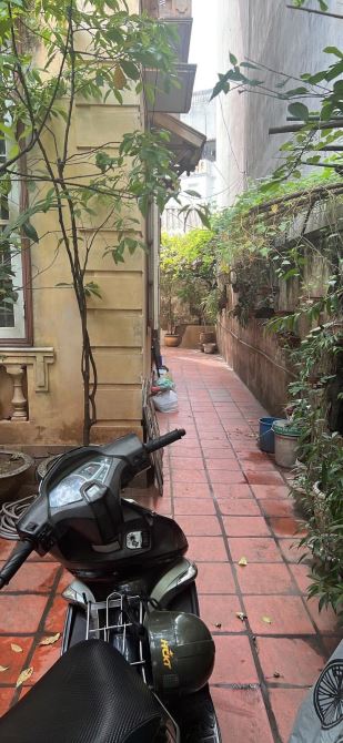 BÁN ĐẤT MINH KHAI 170m2 , mặt tiền siêu rộng 10m giá đầu tư 18 tỷ