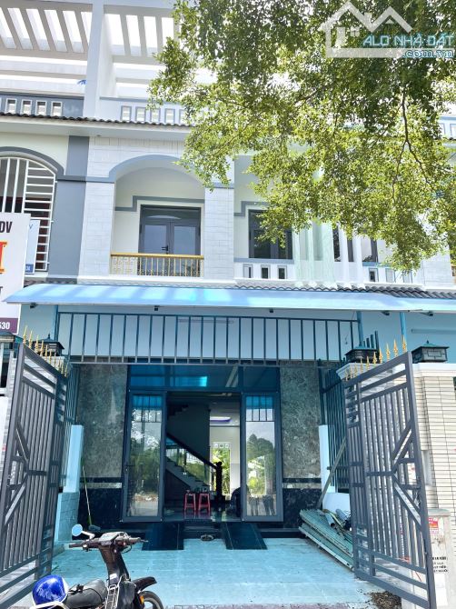NHÀ BÁN MẶT TIỀN C9 ĐƯỜNG 14B LỘ 45M,P.HƯNG THẠNH,Q.CÁI RĂNG,TP.CẦN THƠ
