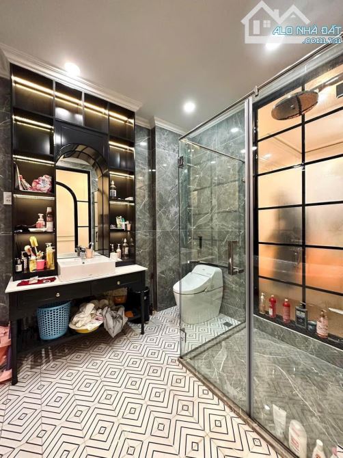 nhà đẹp xách vali vào ở liền Phan Xích Long,P2,PN. 4x18m 4 tầng - thang máy. 14,9 tỷ - 1