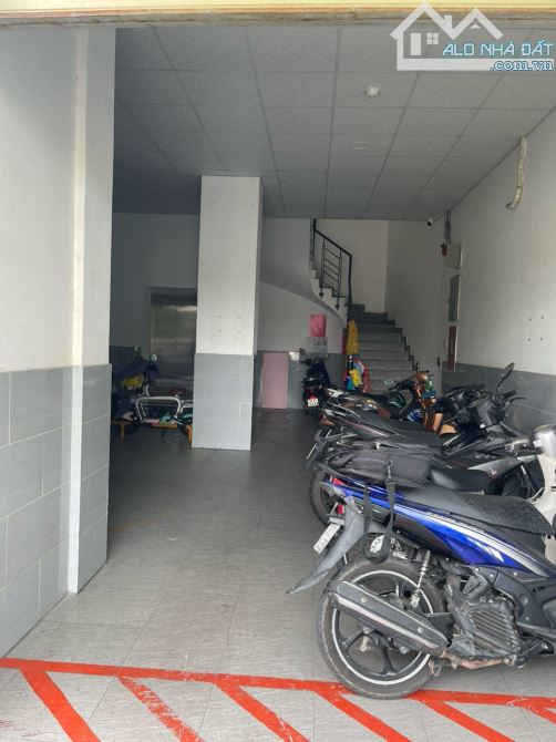 25 Căn Hộ Dịch Vụ Đường 9 Linh Tây 14x30=365m2 Xây 7 Tầng 120tr/Tháng GIÁ 16 tỷ - 5