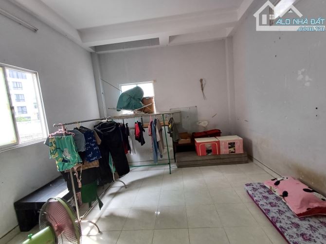 Bán nhà 4 tầng DT 4x15m Bành Văn Trân Tân Bình - 1