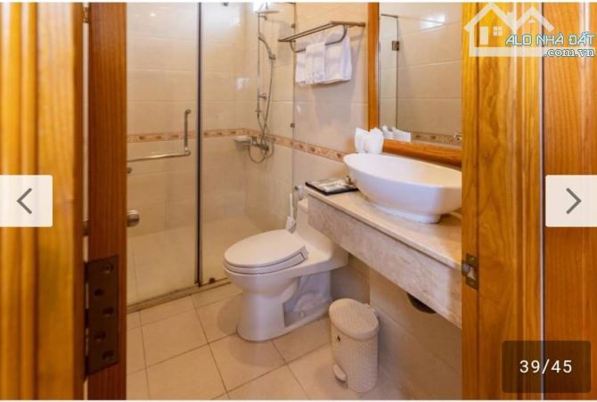 Bán Khách sạn 7 tầng mặt tiền khu Tên Lửa - 2