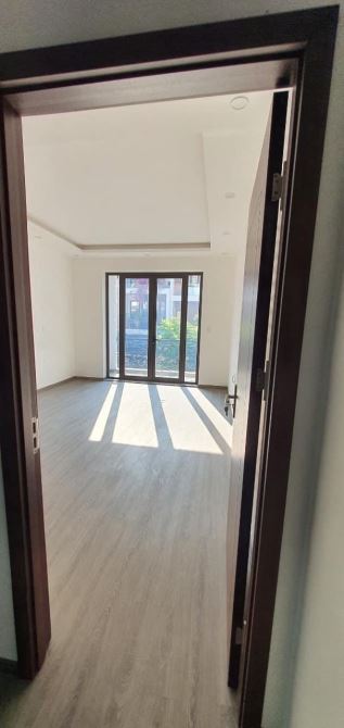 Có căn Nhà 3.5 tầng Văn Cao,Đằng Lâm, HA. Cần chuyển nhượng. S=72 m². Sân cổng. Đường 11m - 6