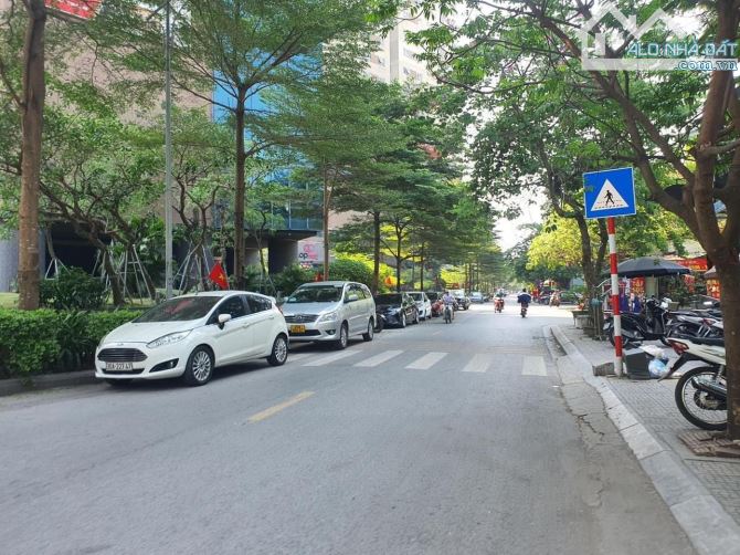 HIẾM KHÔNG TẢ ĐƯỢC, PHÂN LÔ VĂN PHÚ, MẶT TIỀN 5M, NHỈNH 14T