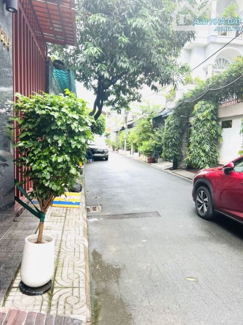 Giảm 1 tỷ- H8m Hòa Bình (4x20m,1 lầu) giá siêu rẻ 6.55 tỷ chủ kẹt tiền cần bán (LH NGay)