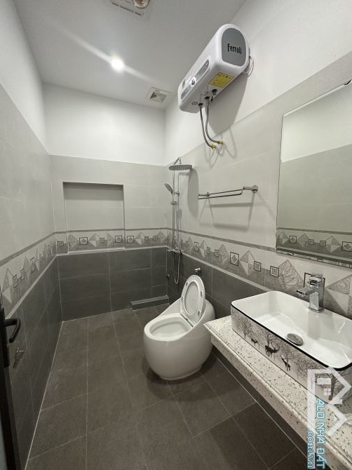 Mở bán nhà đẹp xây 4 tầng độc lập, có cầu thang máy, dt 61m2 mt 4,5m - 3