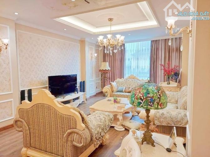 Trung Tâm Hoàn Kiếm - MP Hàng Khoai 150m2, 5 tầng thang máy, ở và kd đỉnh, Giá chào 89 tỷ