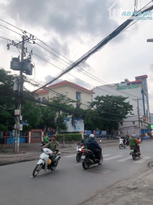 Bán gấp nhà 182m2 Hẻm xe Tải Nguyễn Duy Trinh cách Lê Văn Thịnh 500m giá 42tr/m2 - 1