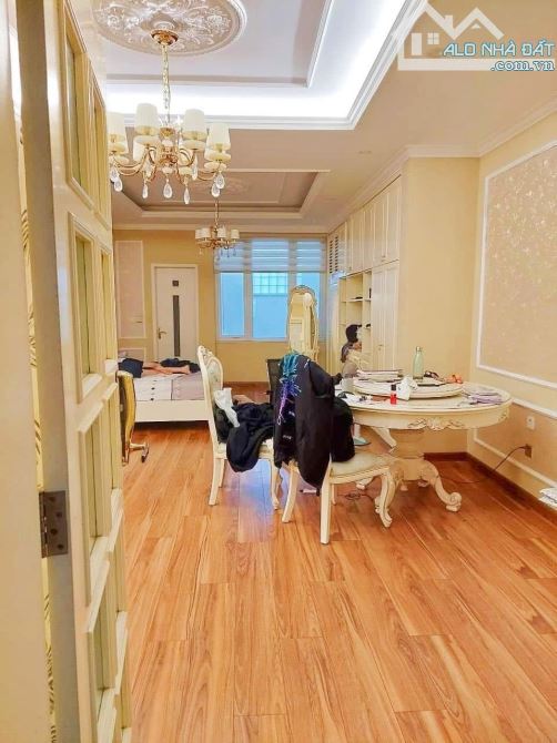 Trung Tâm Hoàn Kiếm - MP Hàng Khoai 150m2, 5 tầng thang máy, ở và kd đỉnh, Giá chào 89 tỷ - 3
