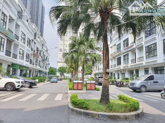 Bán gấp căn shophouse 5 tầng. Đã có dòng tiền ổn định 60tr/tháng - 4
