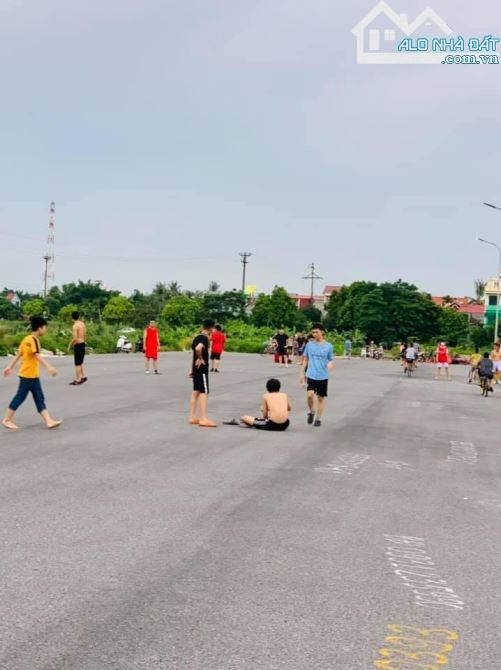 Bán đất Đống Chuối, Hồng Bàng đường 40m chỉ 31tr/m. - 2