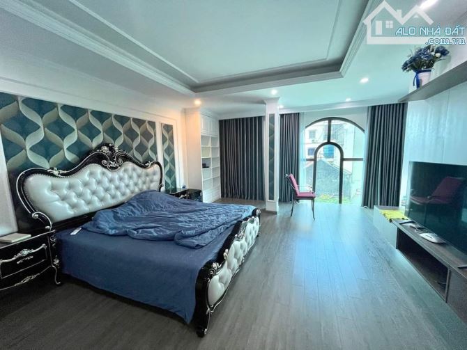 Bán toà nhà 9 tầng phân lô oto tránh Hoàng Quốc Việt - 5