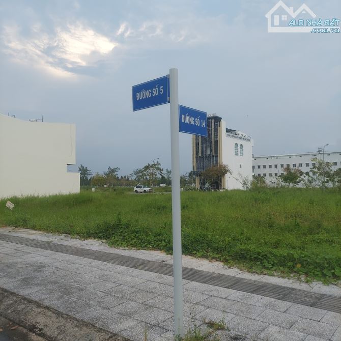 Bán nền Góc vip Khu đô thị Cát Tường WP1, tp Vị Thanh, HG.