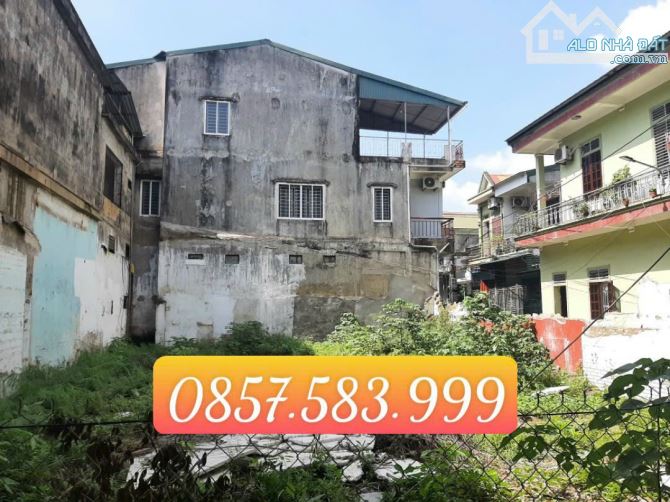 Bán lô đất hiếm mặt đường Cao Xuân Huy, khối Hồng Sơn, p  Hồng Sơn, tp. Vinh. Đất 2 mặt đg