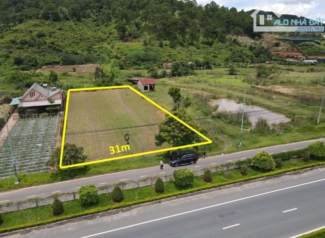 🏆Bán lô đất gần khu du lịch thác Prenn mặt tiền QL20 DT 2361m2 giá 36 tỷ