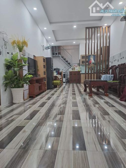 Bán nhà Mt Tân Thới Nhất 02, Quận 12, SHR 4x16m, nhỉnh 4 tỷ - 1