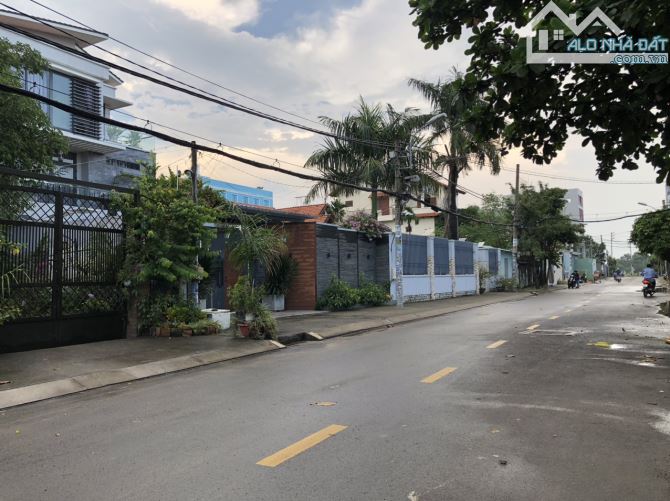 NHÀ NGỘP 4x18m HẺM VIP Dương Quảng Hàm Gò Vấp 72m2 chỉ 4,95 tỷ TL - 1
