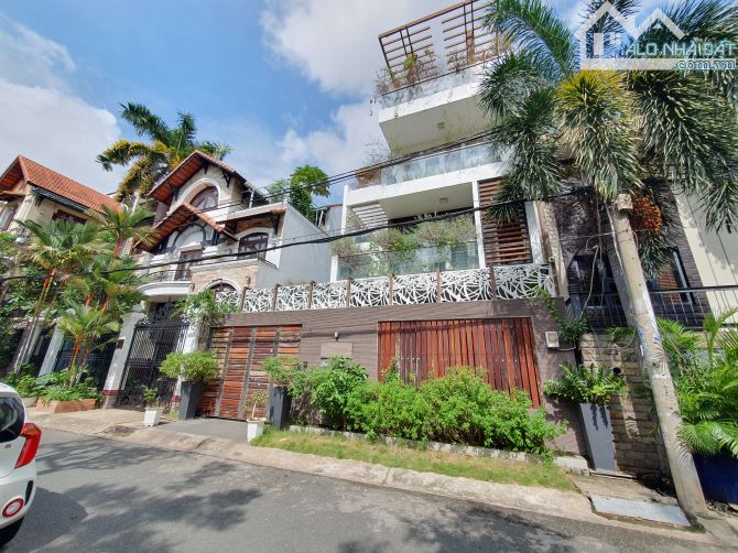 10 x 23m, bán biệt thự mái ngói Phổ Quang (giá 33 tỷ)