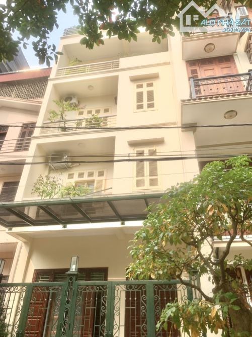 NHÀ NGON 2 MẶT NGÕ VỈA HÈ TRƯỚC SAU 27 TỶ 80m 5 TẦNG MT 6m GARA Ô TÔ VÕ CHÍ CÔNG TÂY HỒ