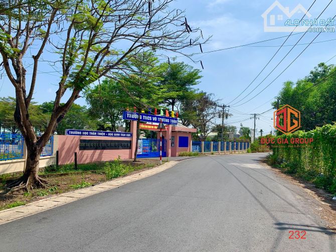 Đất biệt thự Bình Hoà 210m2 ngay UBND xã giá tốt 3,1 tỷ cơ sở hạ tầng hoàn thiện,xây tự do - 2