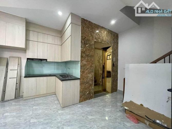 MẶT PHỐ TÂY KẾT, HAI BÀ - 43M, 5 TẦNG THANG MÁY ĐẸP - TRỰC THĂNG ĐỖ TRƯỚC NHÀ - GIÁ 7.9 TỶ - 1