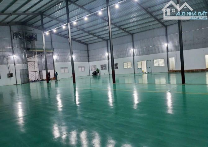 Cho thuê 2000m2 kho chứa hàng có PCCC tại kcn Ninh Hiệp - 1