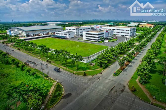 Bán nhà máy 6ha đất có sẵn 35.000m2 xưởng hiện đại đồng bộ khu công nghiệp Tràng Duệ