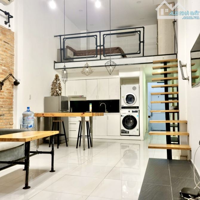 Duplex full nội thất máy giặt riêng, ngay cầu Calmette Quận 1 - 1