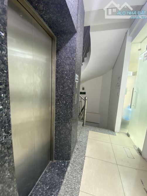 Cho Thuê Văn Phòng Cầu Giấy DT 30M2 NỘI THẤT GÍA CHỈ 3.8tr/th - 3