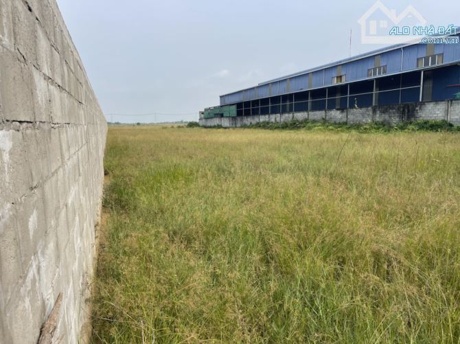 2500m2 đất khu công nghiệp xã An Thạnh, Bến Lức, Long An giá 15 tỷ - 2