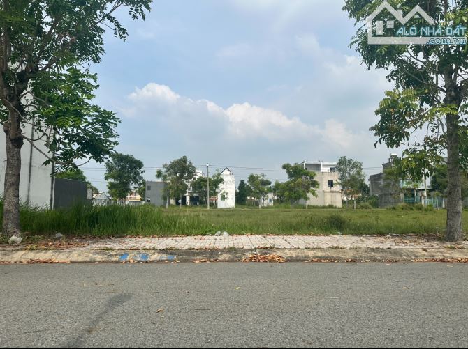 Cát Tường Phú Sinh nền đất sổ sẵn, 4x18 chỉ 900 triệu, đường thông dân đông - 1