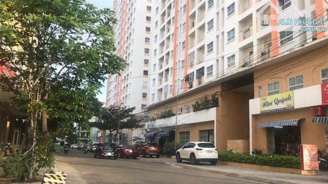 Cần bán căn hộ Paradise Plaza , View bến Du Thuyền- núi Cô Tiên DT: 63.4m2, 950tr - 12