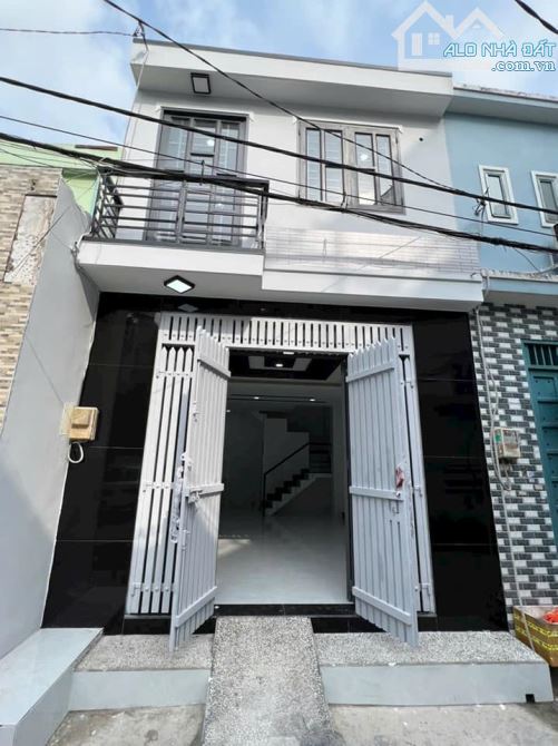 Chủ gửi bán gấp căn nhà Quận 12 vào hẻm 137/ Tân Hưng Thuận 3,8 tỷ/39,5 m2 sổ hồng 1 lầu - 1