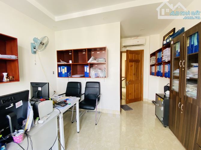 Giá rẻ nhất khu sân bay 16.5 tỷ!Bán nhà đường Bạch Đằng, P.2, Q. Tân Bình 6x22m nhà 2 lầu - 6