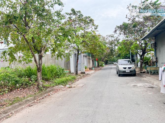 Bán gấp lô đất thuộc KDC Vĩnh Phú 1 - DT 230m2 - Giá rẻ 6,5 tỷ