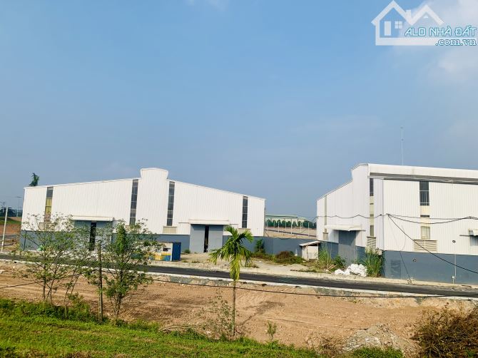 Cho thuê 2000m2 có nghiệm thu PCCC ccn đan phượng