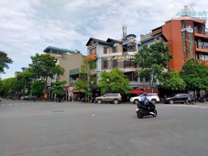 BÁN ĐẤT MẶT PHỐ VIỆT HƯNG 95M, MẶT TIỀN 6M, VỈA HÈ, KINH DOANH, CHO THUÊ. GIÁ 2X TỶ. - 1