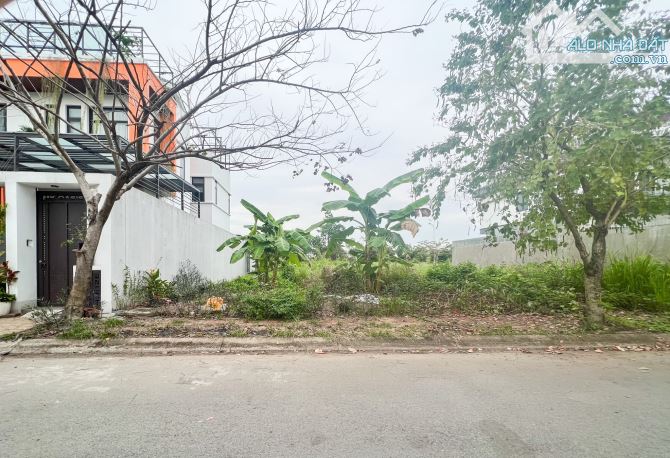 Bán gấp lô đất thuộc KDC Vĩnh Phú 1 - DT 230m2 - Giá rẻ 6,5 tỷ - 1