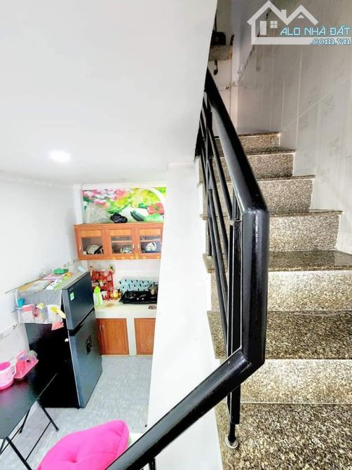 Chủ gửi bán gấp nhà Q.Gò Vấp, P.14,  hẻm 965// Quang Trung 3 tỷ 750tr/ 37m2 sổ hồng 1L - 5