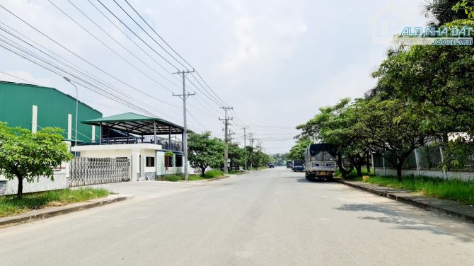 Bán đất xây xưởng 42.5x162m ,giá 100 tỷ,  xe container, Đức Hòa Đông, Đức Hòa, Long An. - 2