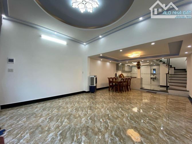 Bán nhà 3,5 tầng mặt tiền Đào Duy Từ - Vừa Ở Vừa Kinh Doanh - 4